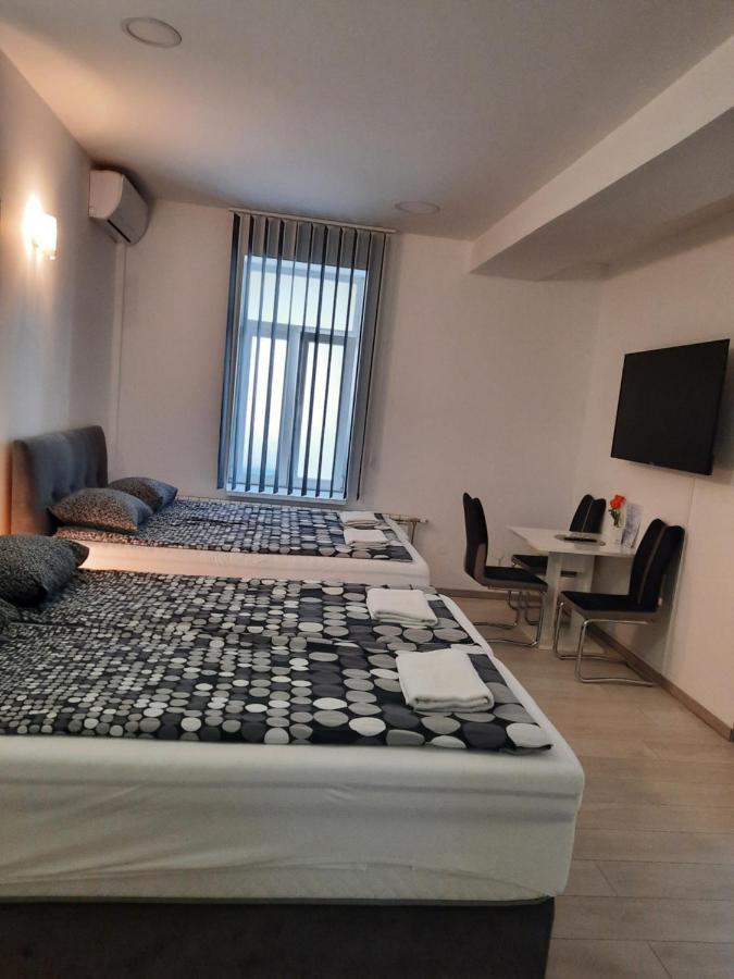 Apartments Petrova170 Zagreb Exterior foto